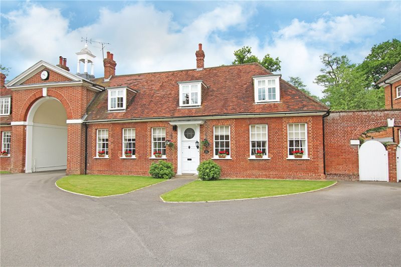 Calcot Court, Calcot, Reading, Berkshire, RG31