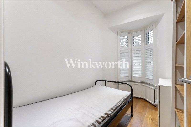 The Grove, London, N13