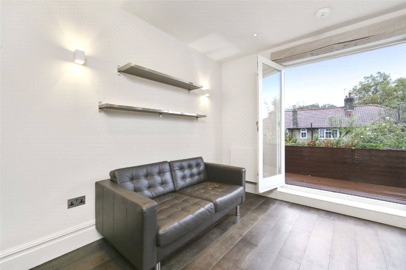 Dunraven Road, London, W12