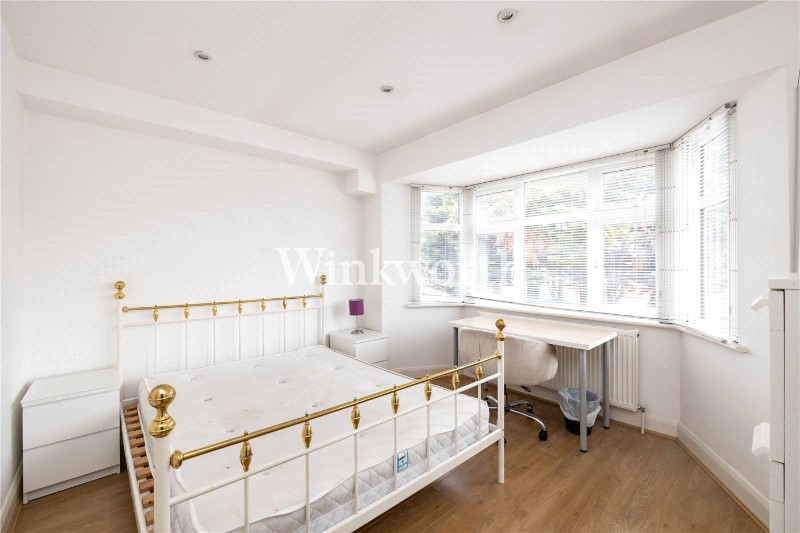 Hendon Way, London, NW2