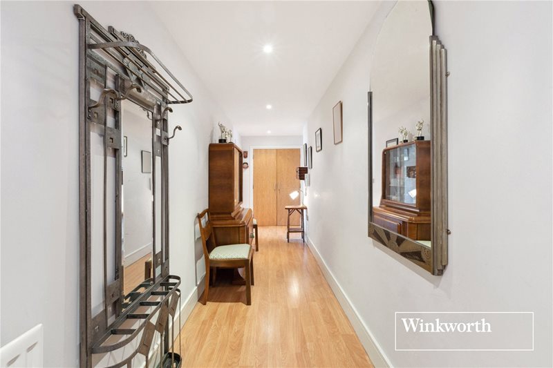 The Grove, Finchley, London, N3
