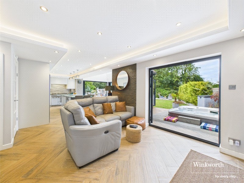 Dewe Lane, Burghfield, Reading, Berkshire, RG30
