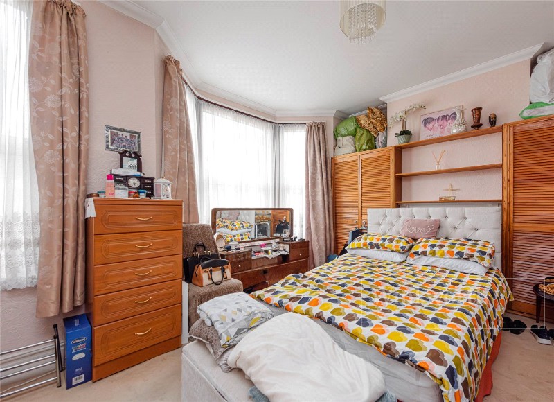 Leighton Gardens, London, NW10