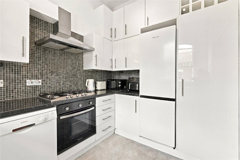 Cazenove Road, London, N16