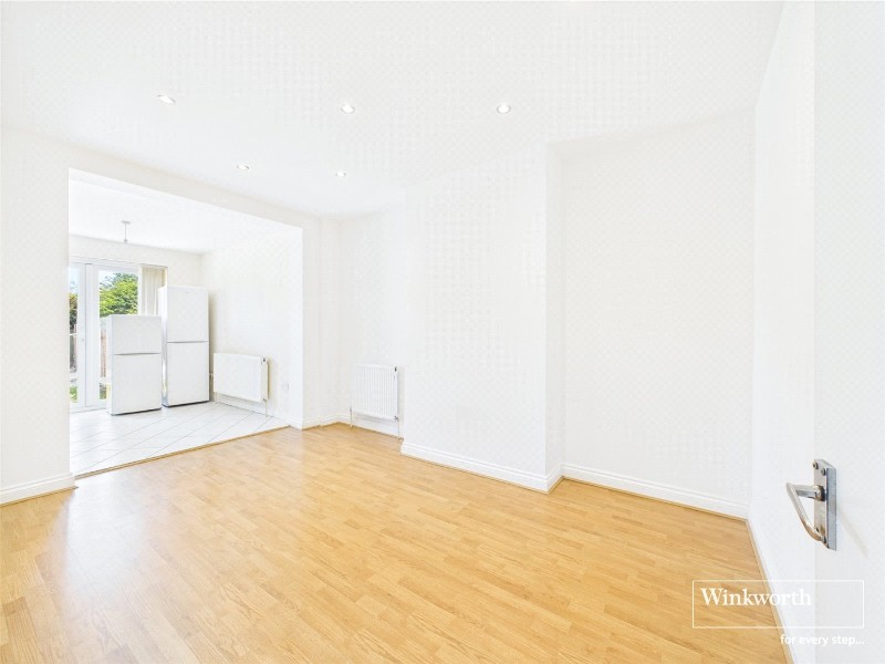 Sandhurst Road, Kingsbury, London, NW9