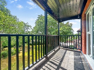 Whincroft Close, Ferndown, Dorset, BH22