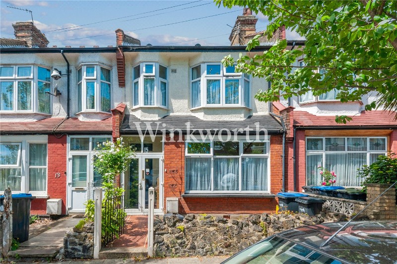 Arnold Gardens, London, N13