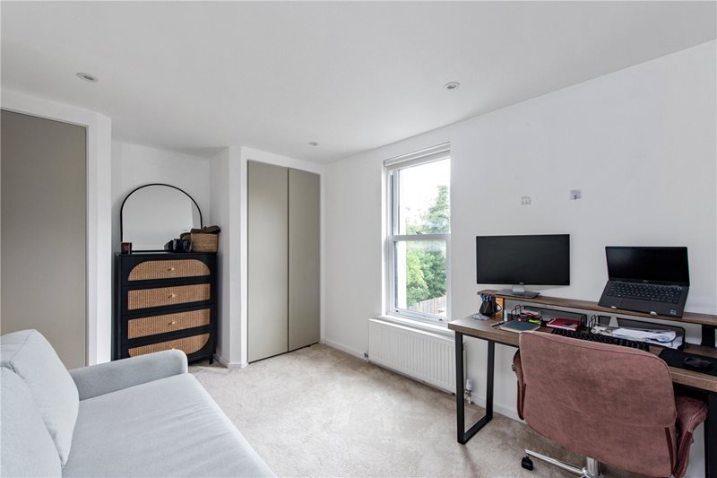 Queens Drive, London, N4
