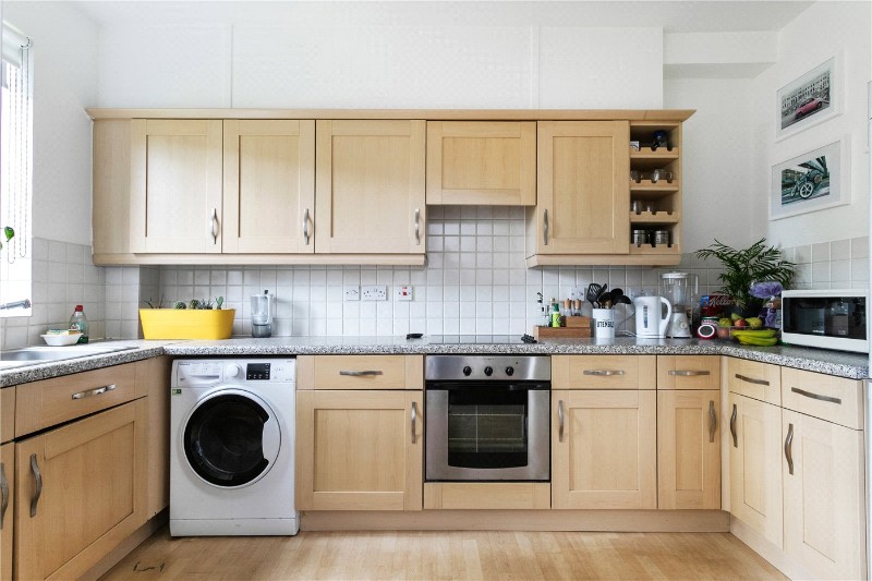 Holly Street, London, Hackney, E8