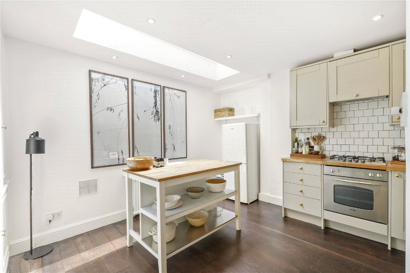 Pembridge Mews, London, W11