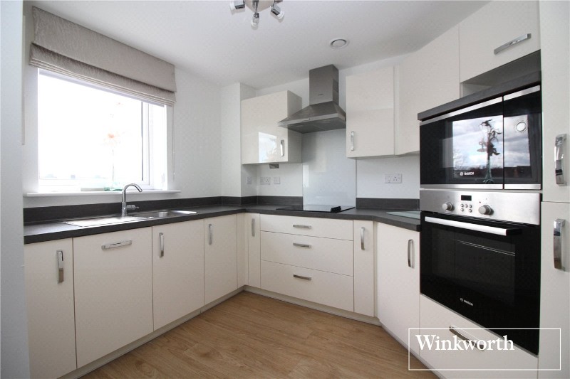 Studio Way, Borehamwood, WD6