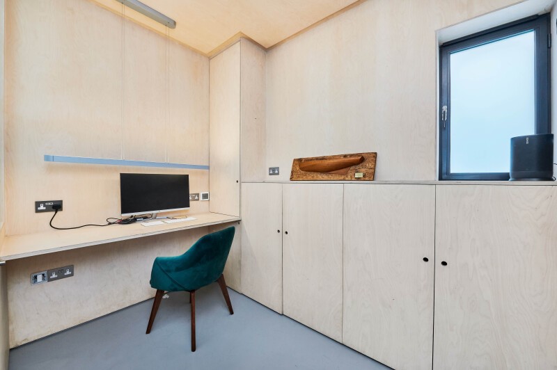 Glentham Road, Barnes, London, SW13