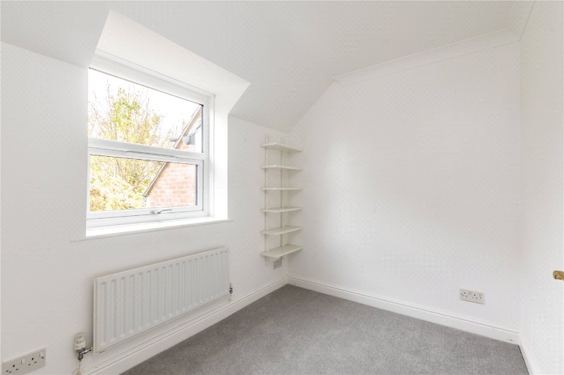 St Barnabas Close, East Dulwich, London, SE22