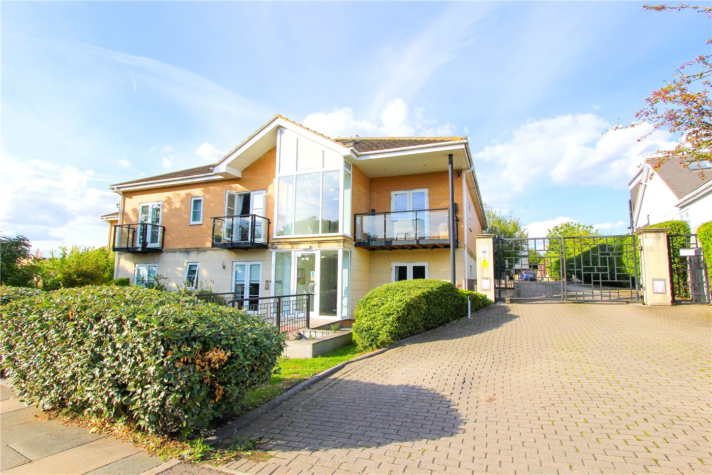 Rayleigh Road, Leigh-on-Sea, Essex, SS9