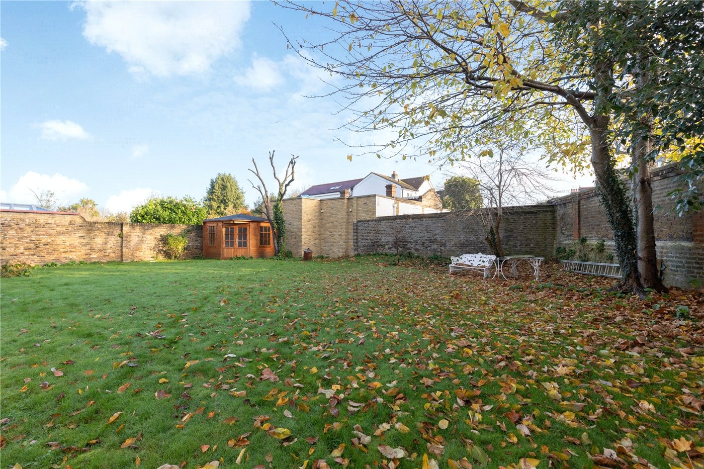 9 bedroom property for sale in Road, Putney, SW15 (Ref PUT210188) £3,850,000