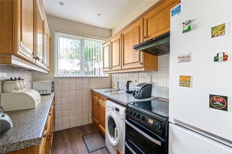 Canmore Gardens, London, SW16