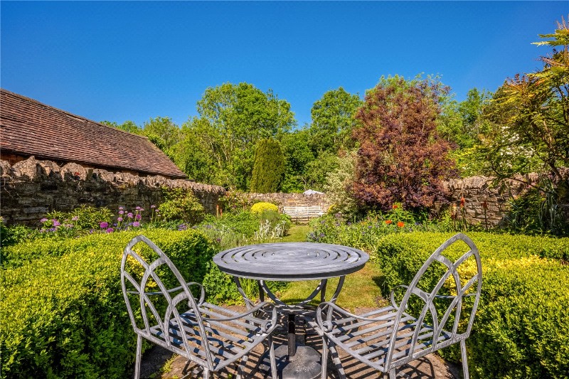 The Bank, Marlcliff, Bidford-on-Avon, Alcester, B50