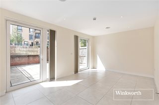 Ruskin Parade, Edgware, HA8
