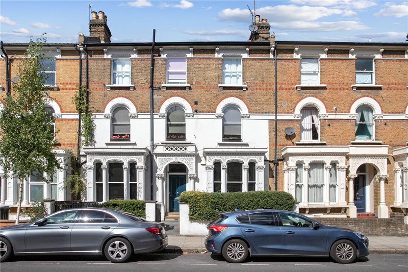 Brownswood Road, London, N4