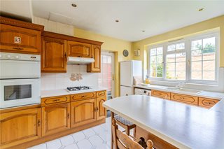 Broadlands Close, London, SW16