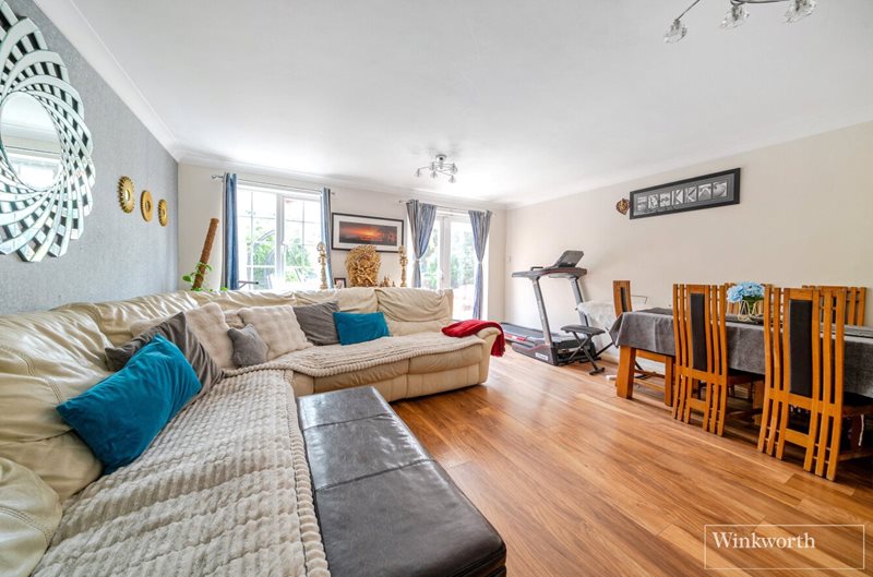 Elizabeth Avenue, Bagshot, Surrey, GU19