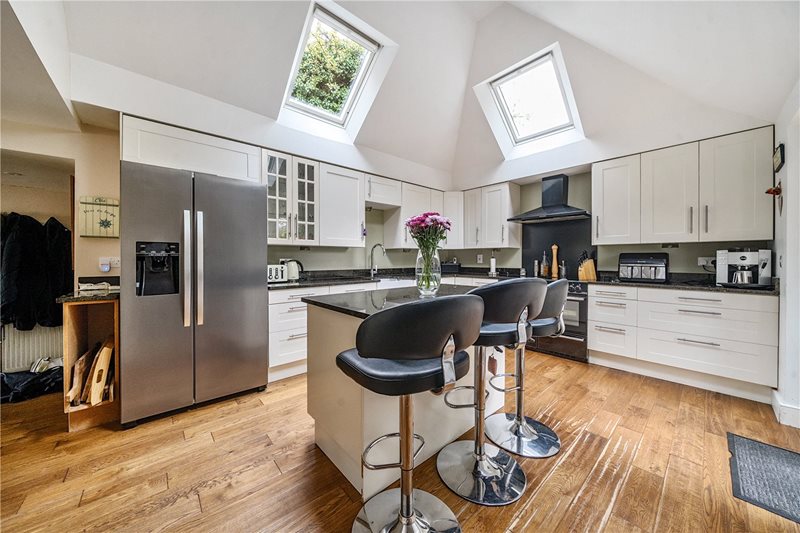 Binsted Road, Blacknest, Alton, Hampshire, GU34