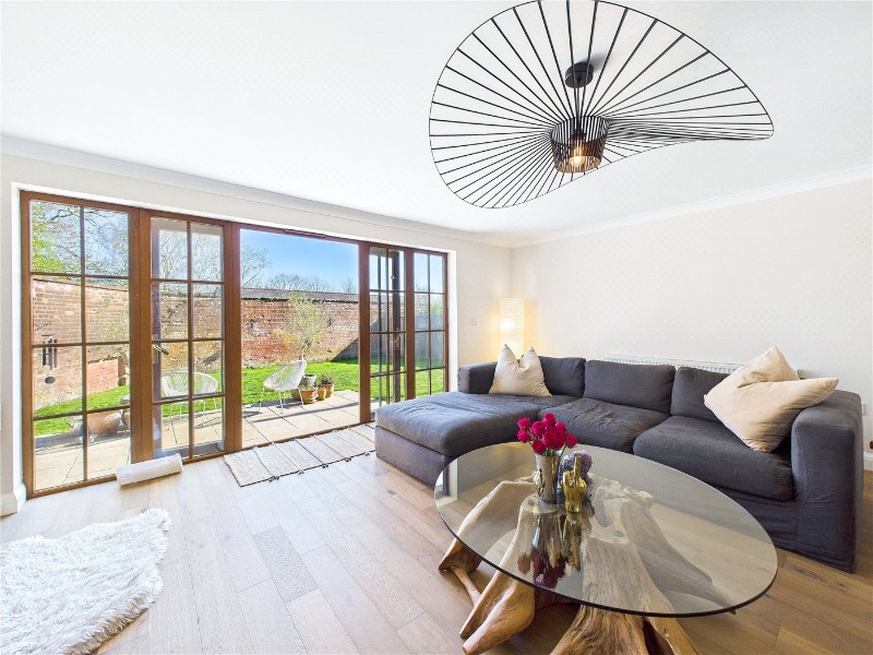 Ayshford, Uffculme, Cullompton, Devon, EX15