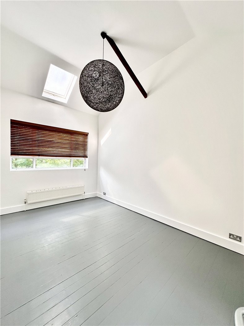Bradbury Mews, London, N16