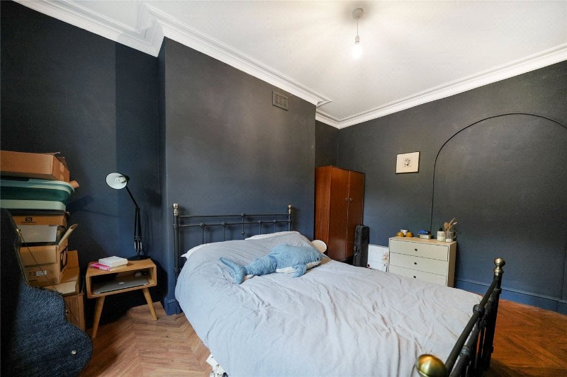 Kingsdown Road, London, N19