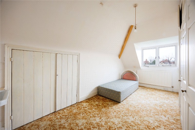 Castello Avenue, London, SW15