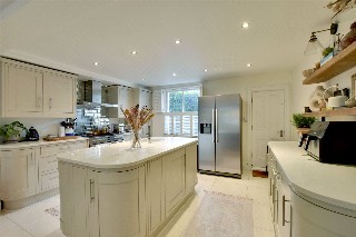 Lizban Street, Blackheath, London, SE3