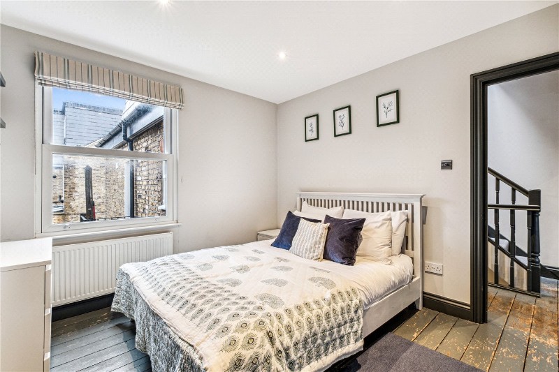 Balvernie Grove, Southfields, SW18