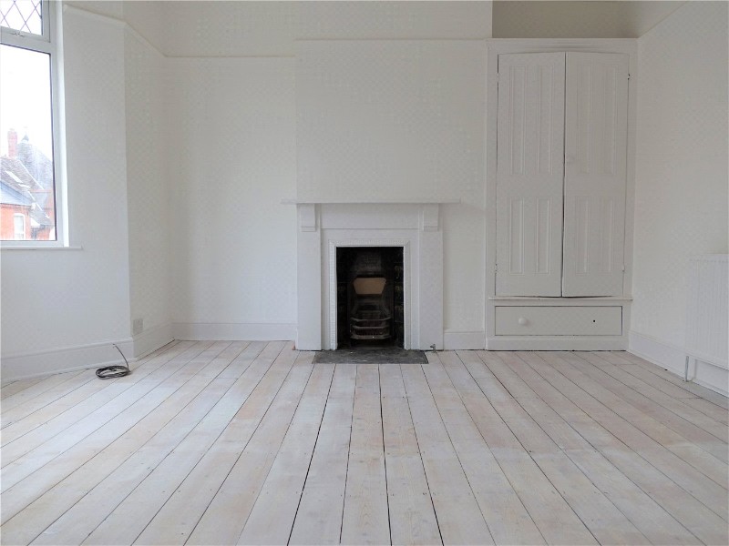 Holly Road, Northampton, Northamptonshire, NN1