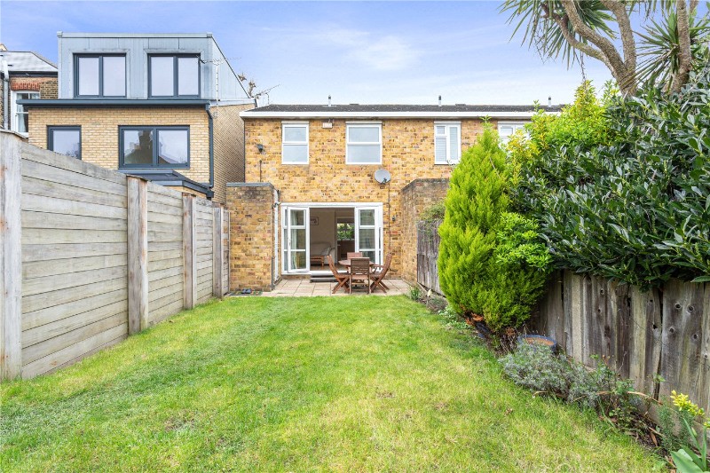 Lebanon Gardens, Putney, SW18