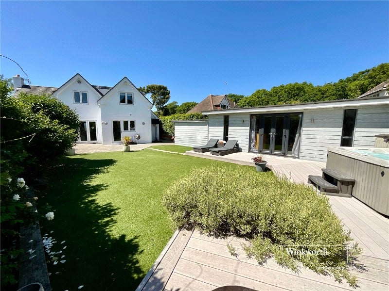 Seaway Avenue, Friars Cliff, Christchurch, BH23