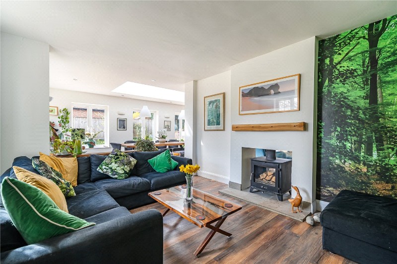 Highlands Road, Farnham, Surrey, GU9