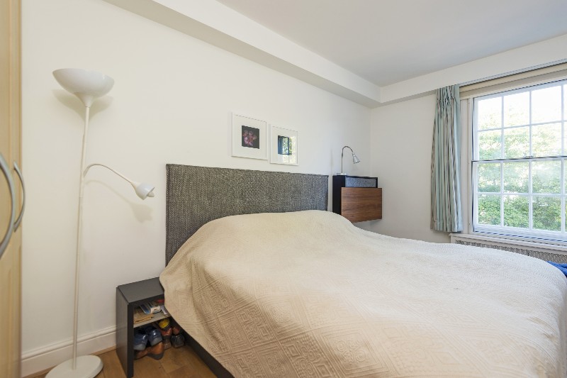Apsley House, Finchley Road, St John's Wood, London, NW8
