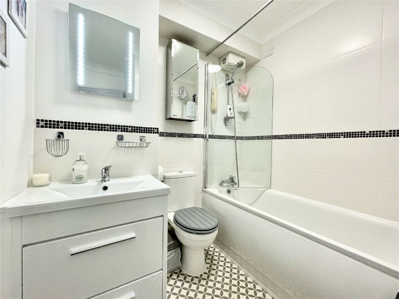 Branksome Wood Road, Bournemouth, BH4