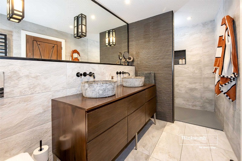 Hynesbury Road, Friars Cliff, Christchurch, BH23