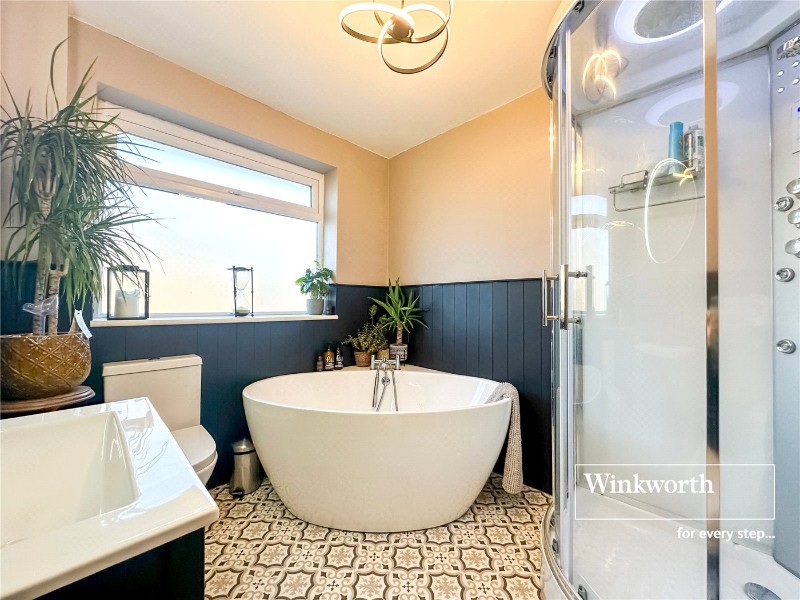 Wollaton Road, Ferndown, BH22