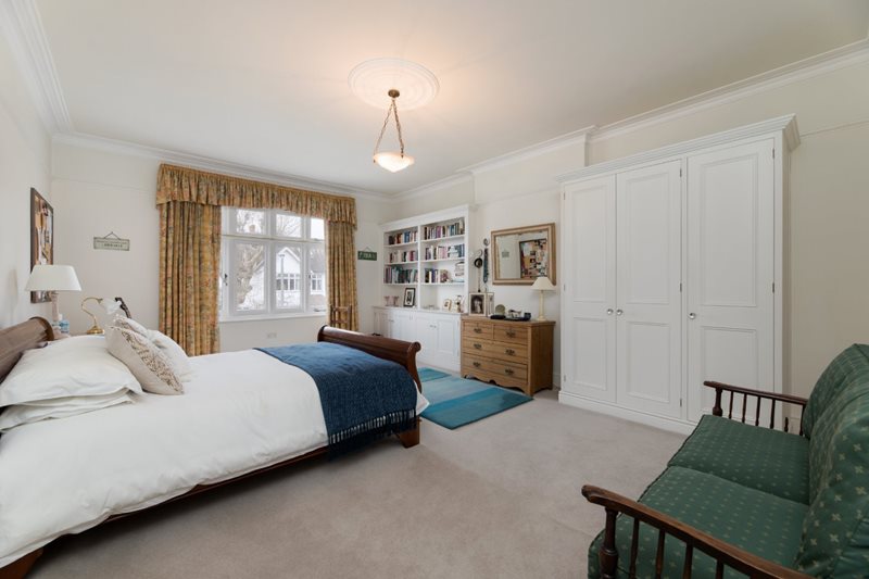 Castello Avenue, London, SW15