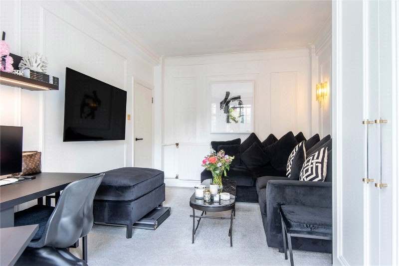 Mortimer Court, Abbey Road, St John&#39;s Wood, London, NW8
