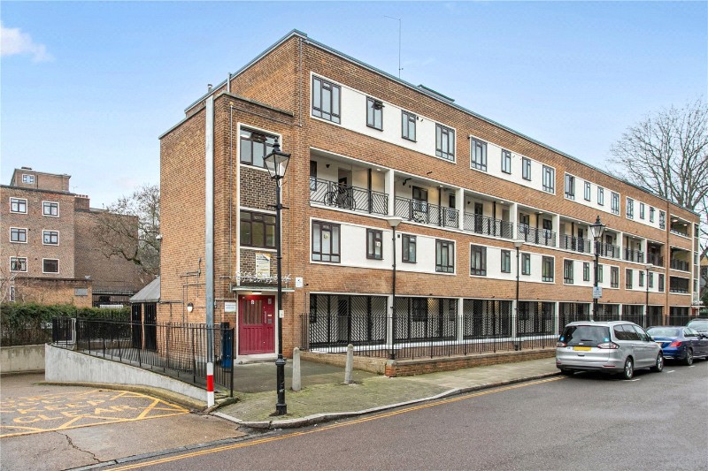 St. Peter's Street, London, N1