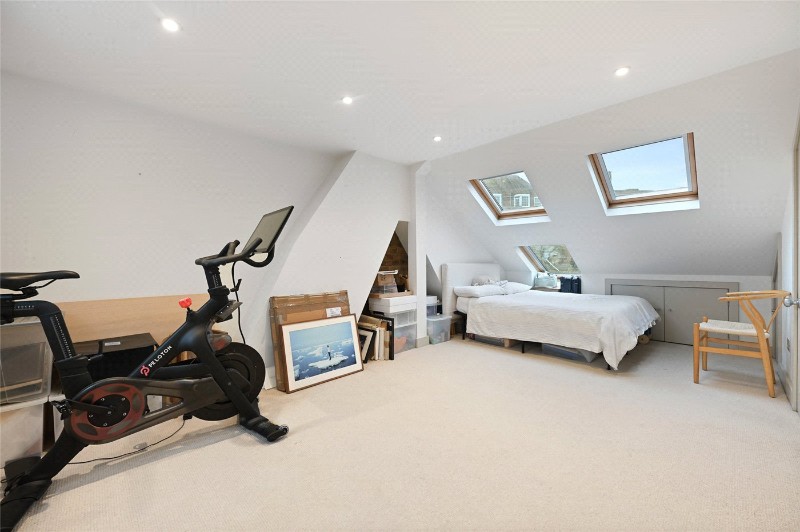 Keith Grove, London, W12