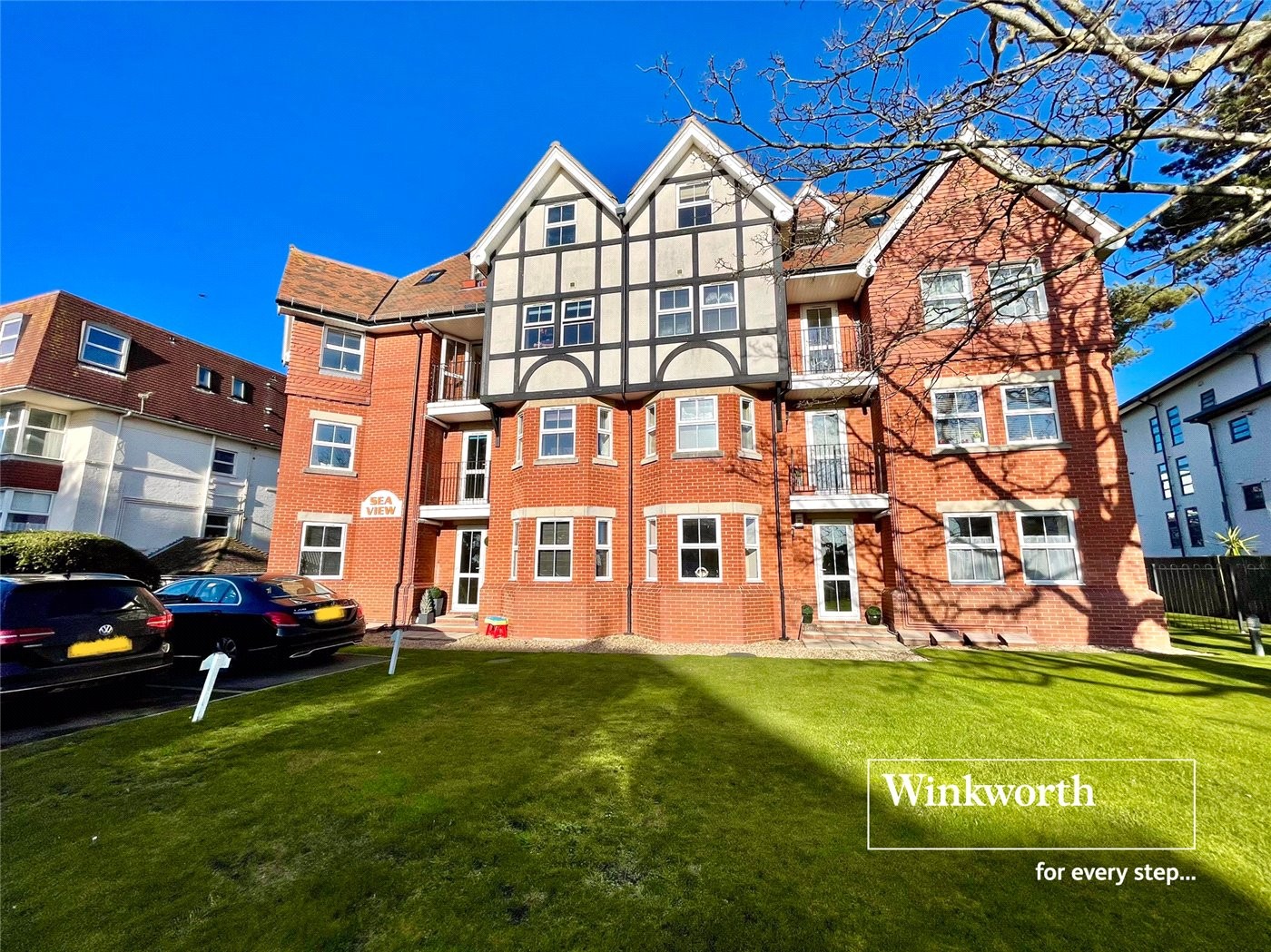 2 bedroom property for sale in Spa Road, Bournemouth, BH5 (Ref