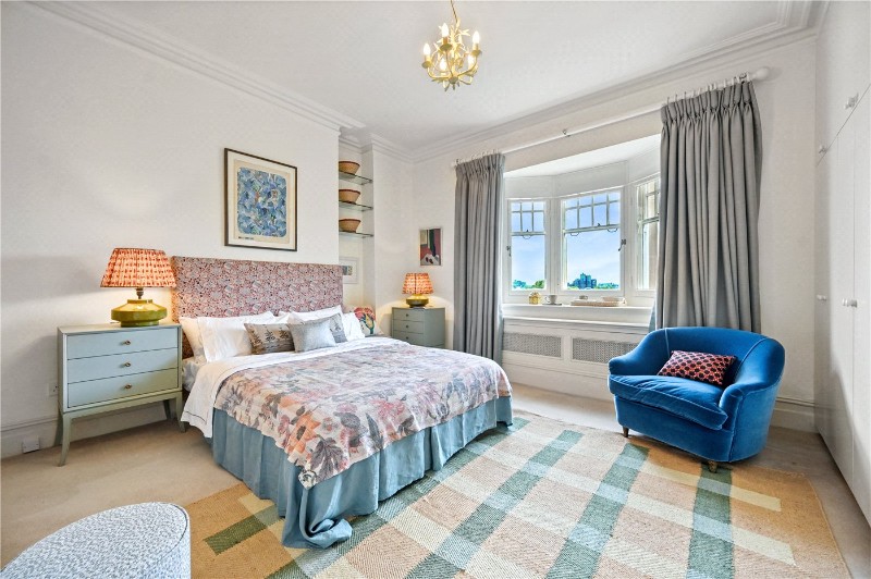 Campden Hill Road, Kensington, London, W8