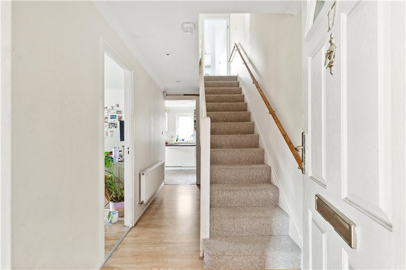 Ashworth Close, London, SE5