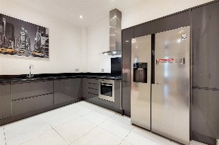 Russell Square, London, WC1B