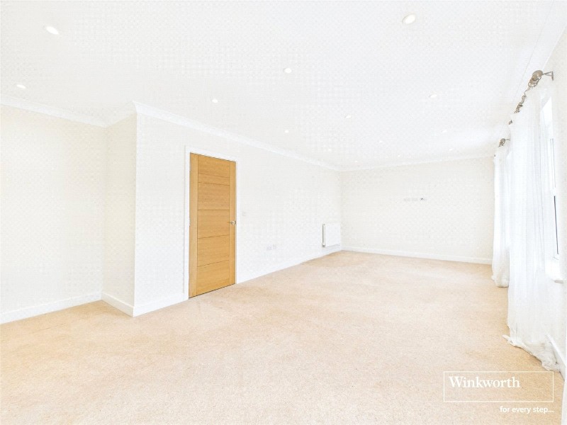 Haden Square, Reading, Berkshire, RG1