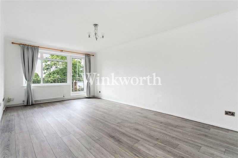 Aldermans Hill, London, N13